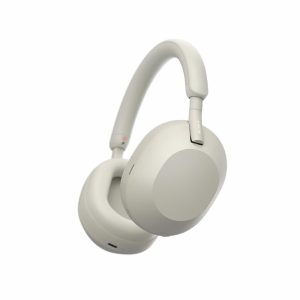 Sony WH-1000XM5 headset in white